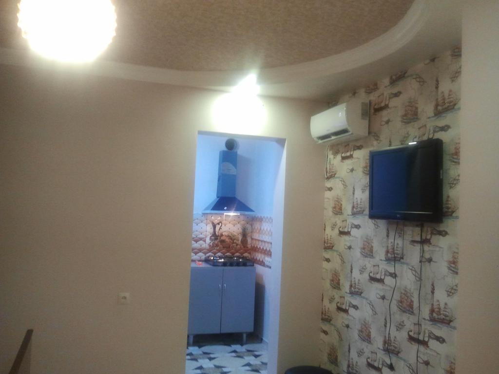 Private House In Batumi Hotel Exterior photo