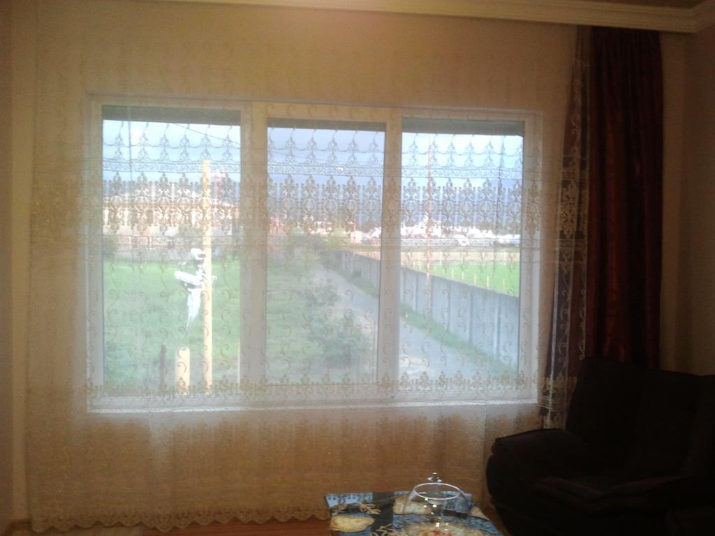 Private House In Batumi Hotel Exterior photo